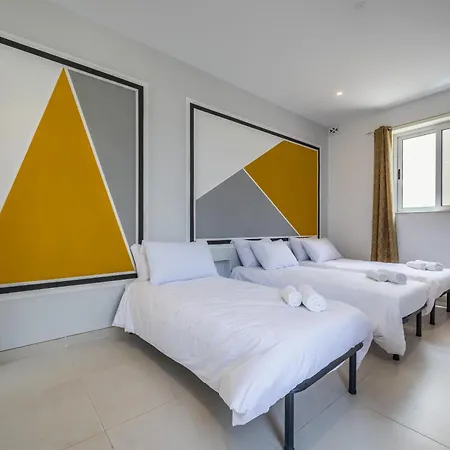 Elegant & Modern House By Sf Homes - Close To The Three Cities And The Airport Tarxien