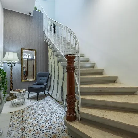 Elegant & Modern House By Sf Homes - Close To The Three Cities And The Airport Casa vacanze Tarxien