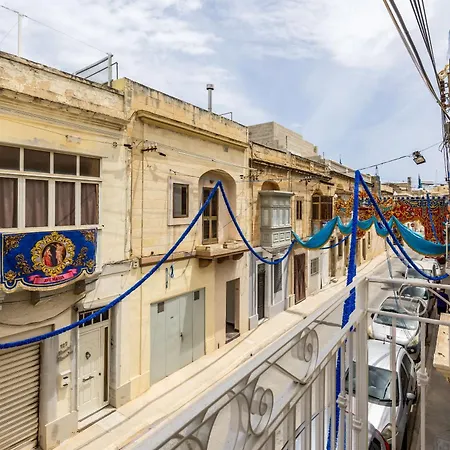 Elegant & Modern House By Sf Homes - Close To The Three Cities And The Airport *