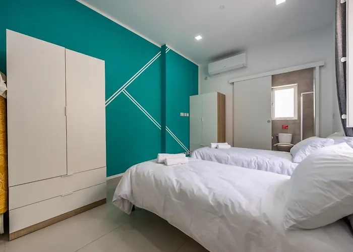 Elegant & Modern House By Sf Homes - Close To The Three Cities And The Airport Holiday home Tarxien