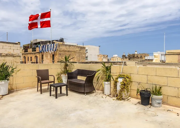 Elegant & Modern House By Sf Homes - Close To The Three Cities And The Airport Tarxien